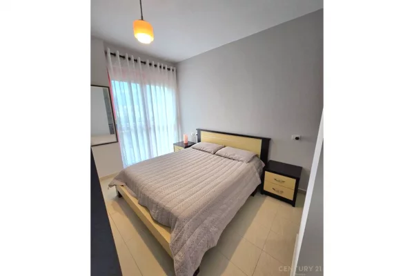 Shtepi ne shitje Apartament ne Tirane, 2+1, Mobilimi E mobiluar, Pagesa 222,000  Euro.