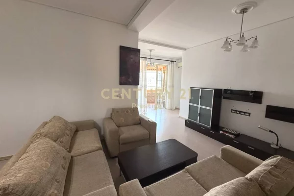 APARTAMENT 2+1+2 NE SHITJE, RRUGA "ALI VISHA", PRANE "KOMPLEKSIT GRAND", PRANE TREGUT ELEKTRIK!