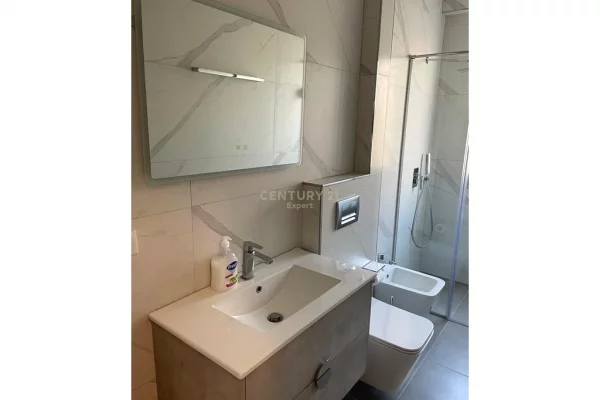 Shtepi ne shitje Apartament ne Sarande, 1+1, Mobilimi Pjeserisht e mobiluar, Pagesa 110,000  Euro.