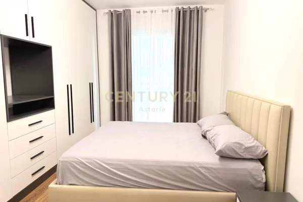 Shtepi ne shitje Apartament ne Tirane, 1+1, Mobilimi Pjeserisht e mobiluar, Pagesa 187,000  Euro.