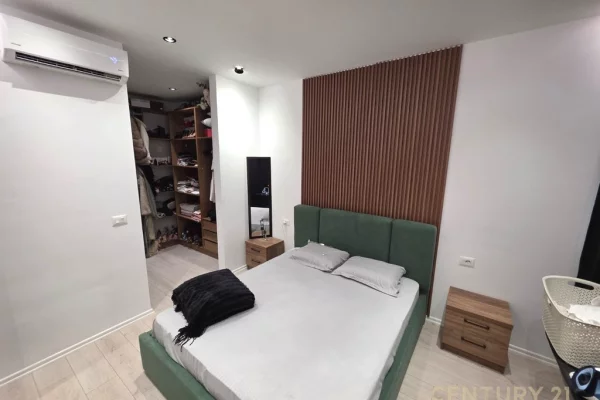 Shtepi me qera Apartament ne Tirane, 1+1, Mobilimi Pjeserisht e mobiluar, Pagesa 550  Euro.