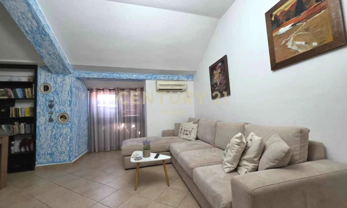 Shtepi me qera Apartament ne Tirane, 2+1, Mobilimi E mobiluar, Pagesa 750  Euro.