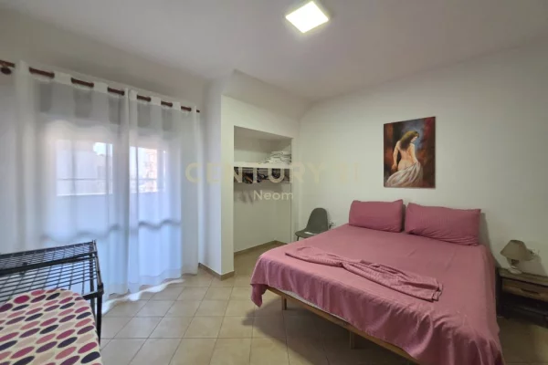 Shtepi me qera Apartament ne Tirane, 2+1, Mobilimi E mobiluar, Pagesa 750  Euro.