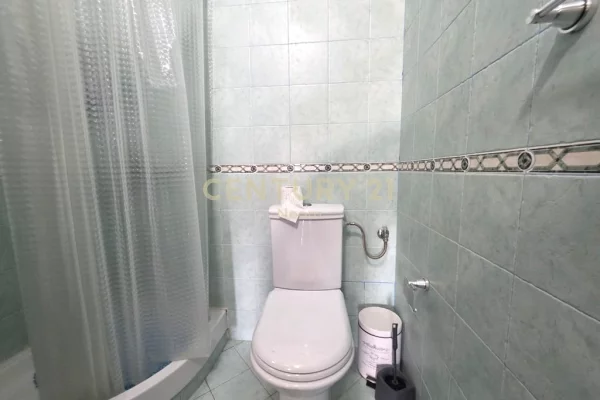 Shtepi me qera Apartament ne Tirane, 2+1, Mobilimi E mobiluar, Pagesa 750  Euro.