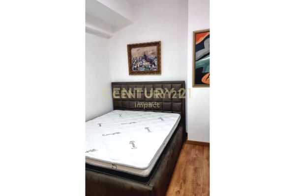 Shtepi me qera Apartament ne Tirane, 2+1, Mobilimi E mobiluar, Pagesa 1,700  Euro.