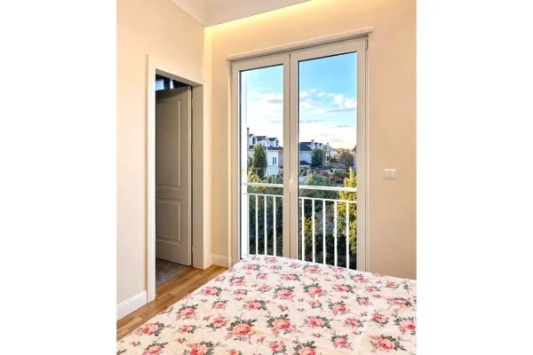 Shtepi ne shitje Apartament ne Tirane, 2+1, Mobilimi E mobiluar, Pagesa 370,000  Euro.