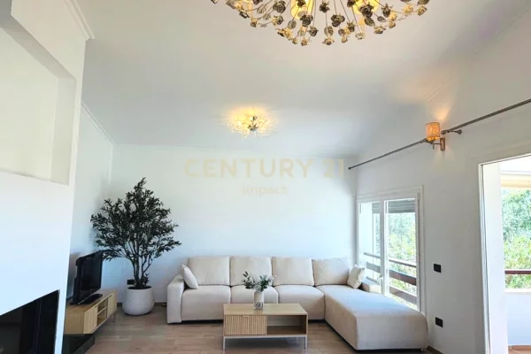 Shtepi me qera 4+1 ne Tirane - 2,500 Euro