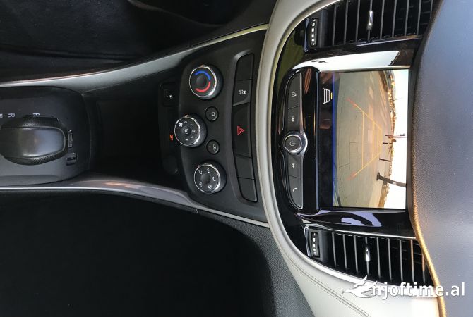 Makina ne shitje ne Tirane, Chevrolet, 2018 gasoline-gas,Kambio Automatik Pagesa 11,500  Euro.