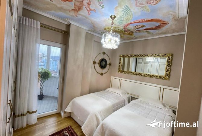 Shtepi me qera Apartament ne Tirane, 2+1, Mobilimi E mobiluar, Pagesa 1,300  Euro.