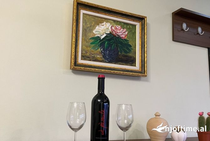 Shtepi me qera Apartament ne Tirane, 1+1, Mobilimi E mobiluar, Pagesa 650  Euro.