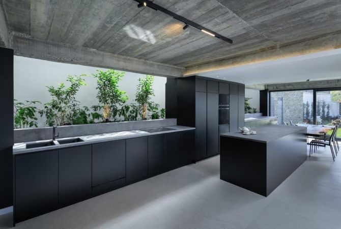 Villa di lusso in vendita a Tirana 4+1, Vuoto