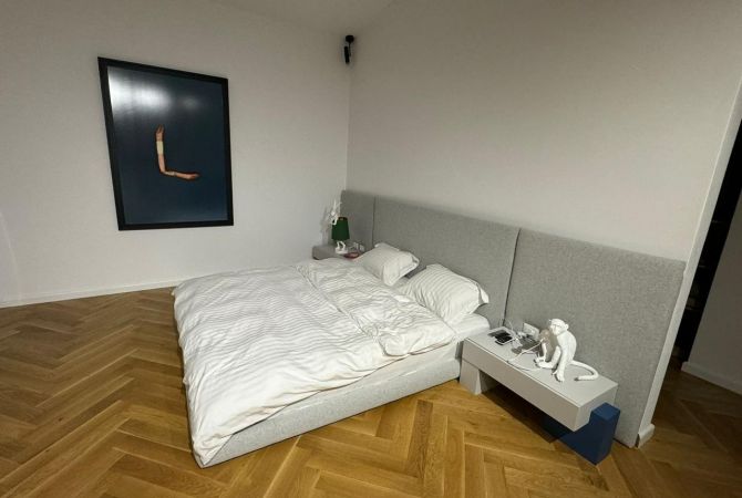 Villa di lusso in vendita a Tirana 4+1, Vuoto