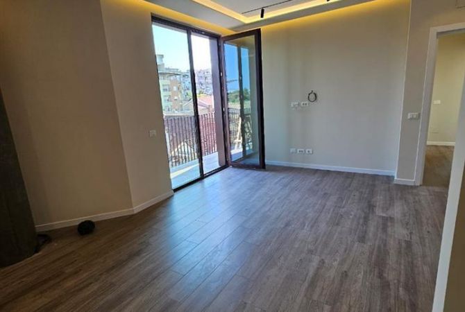 PARKU OLIMPIK - AMBIENT BIZNESI PER QERA TE ALTANA RESIDENCE 