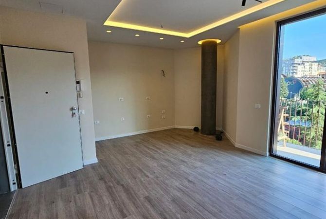PARKU OLIMPIK - AMBIENT BIZNESI PER QERA TE ALTANA RESIDENCE 