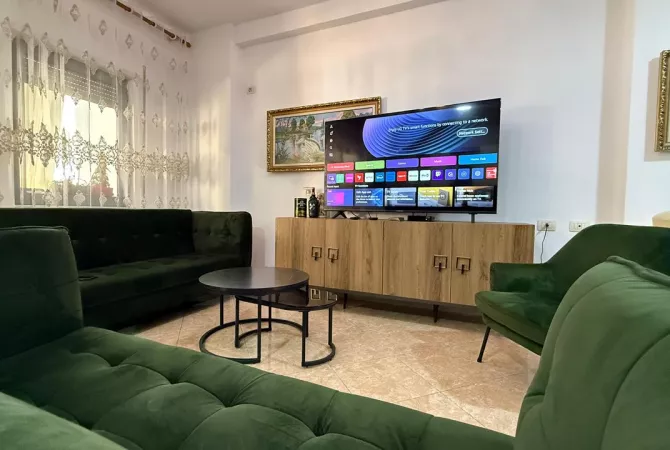 KOMUNA E PARISIT - APARTAMENT 2+1+2 ME QERA 