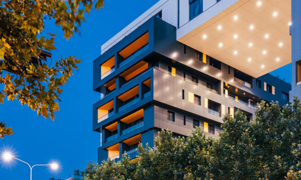 Shtepi ne shitje Apartament ne Tirane, 1+1, Mobilimi Bosh, pa mobiluar, Pagesa 197,000  Euro.