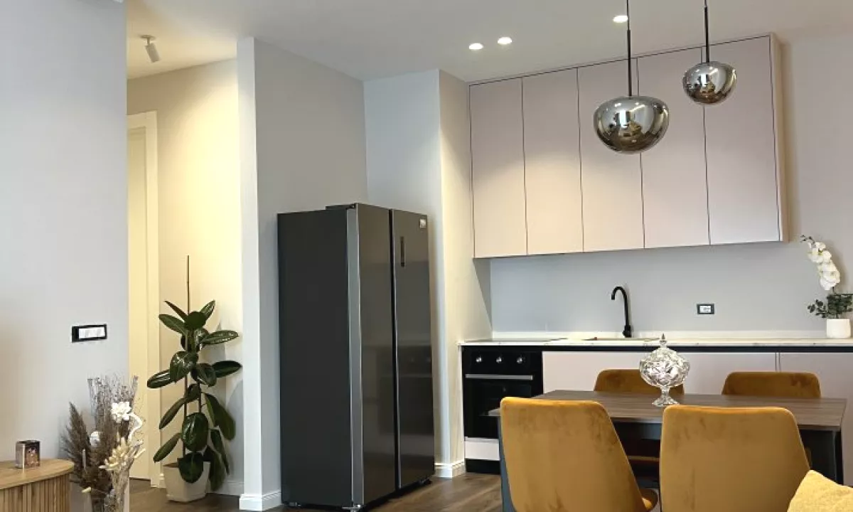 Shtepi me qera Apartament ne Tirane, 2+1, Mobilimi E mobiluar, Pagesa 1,100  Euro.