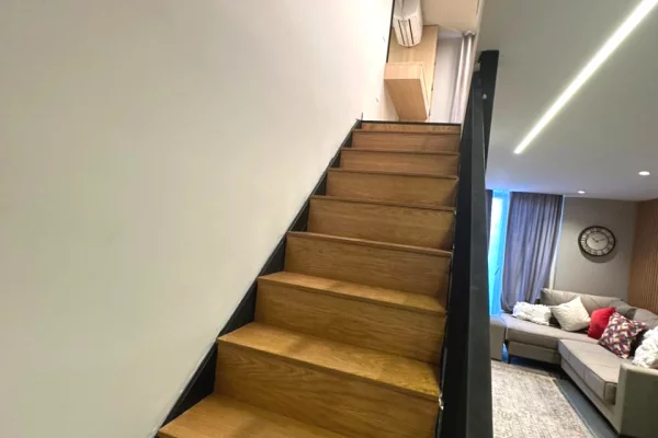 Appartamento in vendita a Tirana 1+1, Arredato