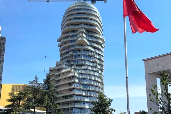 Appartamento in vendita a Tirana 1+1, Vuoto