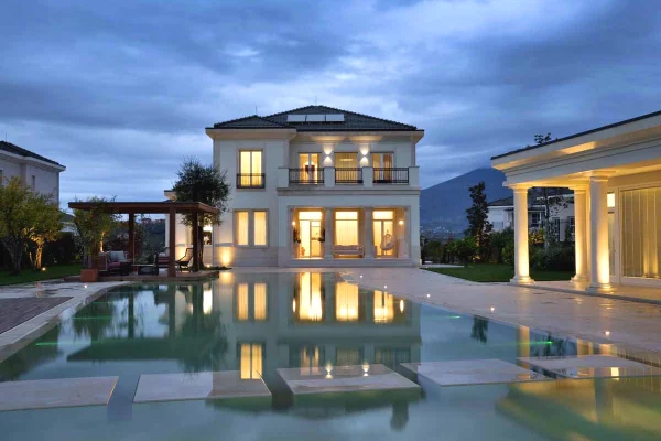 ROLLING HILLS -VILLA FOR RENT LOCATED NEAR TEG