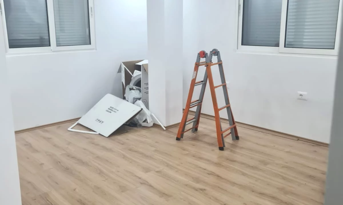 Appartamento in vendita a Tirana 2+1, Vuoto