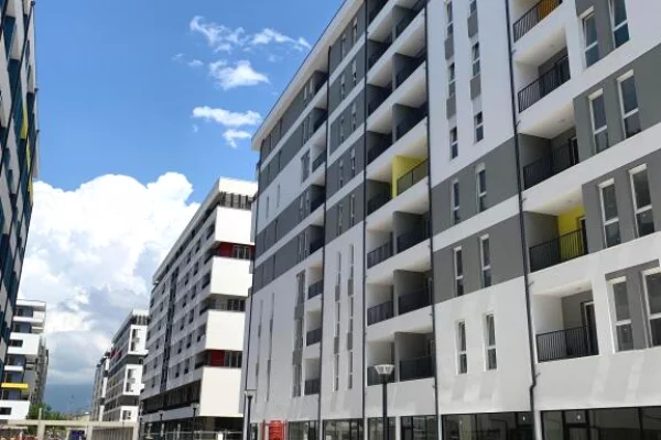 Shtepi ne shitje Apartament ne Tirane, 1+1, Mobilimi Bosh, pa mobiluar, Pagesa 63,500  Euro.