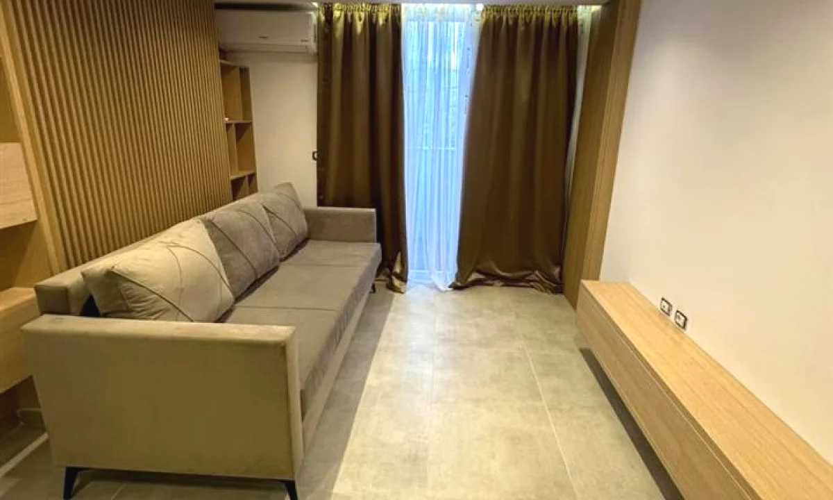 Appartamento in vendita a Tirana 1+1, Arredato