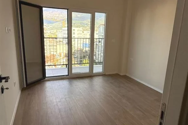 Shtepi ne shitje Apartament ne Tirane, 1+1, Mobilimi E mobiluar, Pagesa 91,450  Euro.