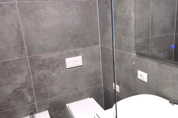 Shtepi me qera Apartament ne Tirane, 2+1, Mobilimi E mobiluar, Pagesa 1,299  Euro.