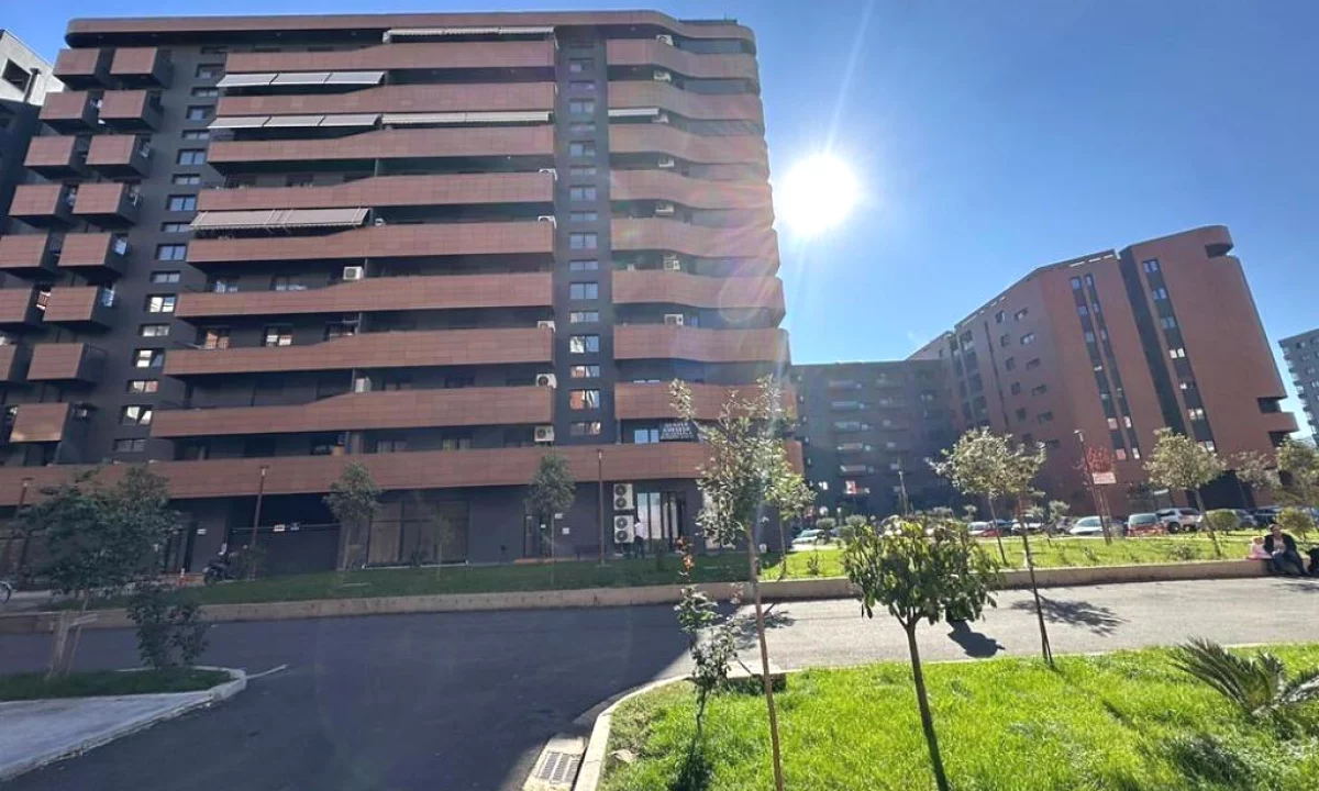 Appartamento in vendita a Tirana 2+1, Vuoto