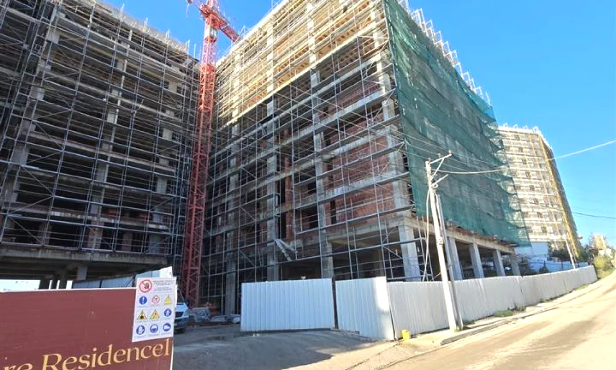 Shtepi ne shitje Apartament ne Tirane, 1+1, Mobilimi Bosh, pa mobiluar, Pagesa 95,880  Euro.