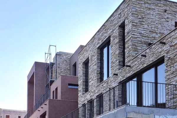 Shtepi ne shitje Apartament ne Durres, 1+1, Mobilimi Bosh, pa mobiluar, Pagesa 145,400  Euro.