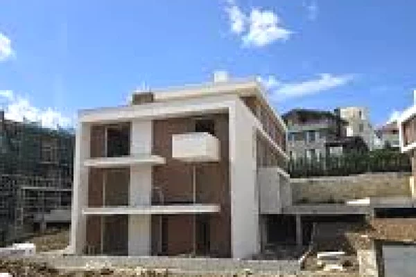 Shtepi ne shitje 2+1 ne Tirane - 2,880,160 Euro