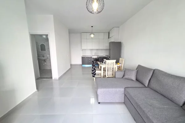  Shitet Apartament 2+1+2 tek City Garden Residence – Rruga 5 Maji