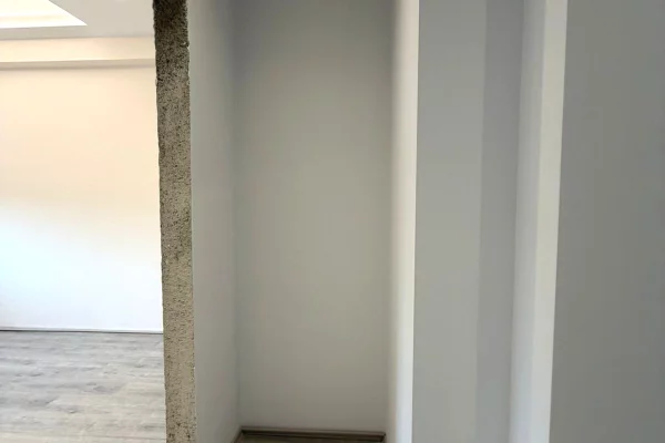 Shtepi ne shitje 1+1 ne Tirane - 165,000 Euro