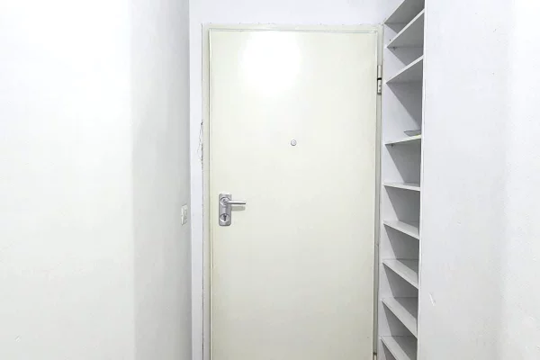 Shtepi ne shitje Apartament ne Tirane, 1+1, Mobilimi E mobiluar, Pagesa 84,000,000  Leke.