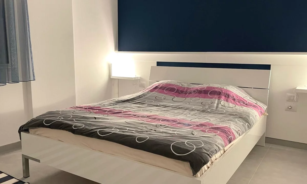 Shtepi ne shitje Apartament ne Durres, 1+1, Mobilimi E mobiluar, Pagesa 172,984  Euro.