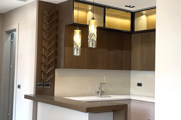 Shtepi ne shitje Apartament ne Tirane, 2+1, Mobilimi E mobiluar, Pagesa 1,000  Euro.
