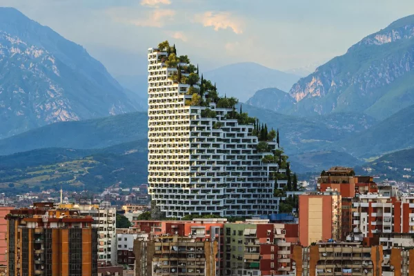 Shtepi ne shitje Apartament ne Tirane, 1+1, Mobilimi Pjeserisht e mobiluar, Pagesa 212,021  Euro.
