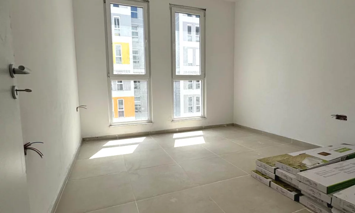 Shtepi ne shitje Apartament ne Tirane, 1+1, Mobilimi Pjeserisht e mobiluar, Pagesa 65,750  Euro.