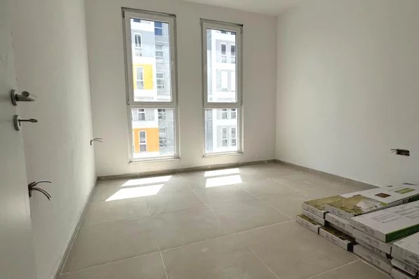 Shtepi ne shitje Apartament ne Tirane, 1+1, Mobilimi Pjeserisht e mobiluar, Pagesa 65,750  Euro.