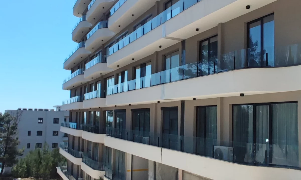 Shtepi ne shitje Apartament ne Lezhe, 1+1, Mobilimi Pjeserisht e mobiluar, Pagesa 115,000  Euro.