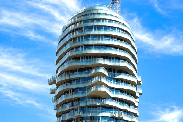 Shtepi ne shitje Apartament ne Tirane, 1+1, Mobilimi Bosh, pa mobiluar, Pagesa 475,840  Euro.