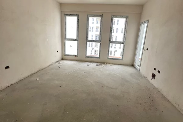 Shtepi ne shitje Apartament ne Tirane, 2+1, Mobilimi Bosh, pa mobiluar, Pagesa 126,000  Euro.