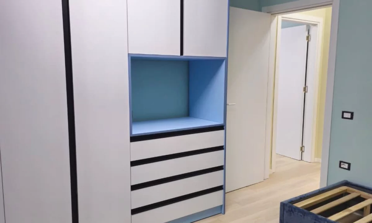 Shtepi me qera Apartament ne Tirane, 2+1, Mobilimi E mobiluar, Pagesa 1,200  Euro.