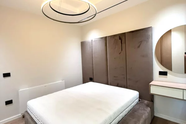 Shtepi me qera Apartament ne Tirane, 2+1, Mobilimi E mobiluar, Pagesa 1,350  Euro.