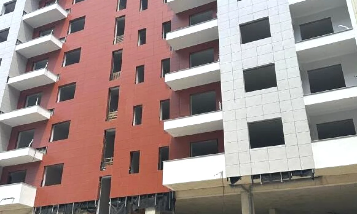 Shtepi ne shitje Apartament ne Tirane, 2+1, Mobilimi Bosh, pa mobiluar, Pagesa 111,564  Euro.