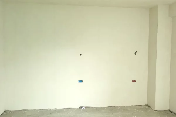Shtepi ne shitje Apartament ne Tirane, 2+1, Mobilimi Bosh, pa mobiluar, Pagesa 240,000  Euro.