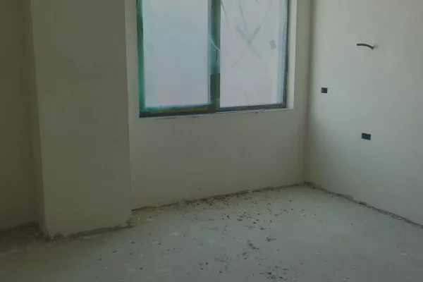 Shtepi ne shitje 2+1 ne Tirane - 240,000 Euro
