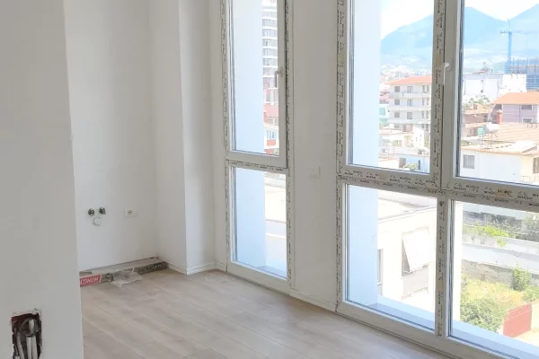 Shtepi ne shitje 1+1 ne Tirane - 132,000 Euro